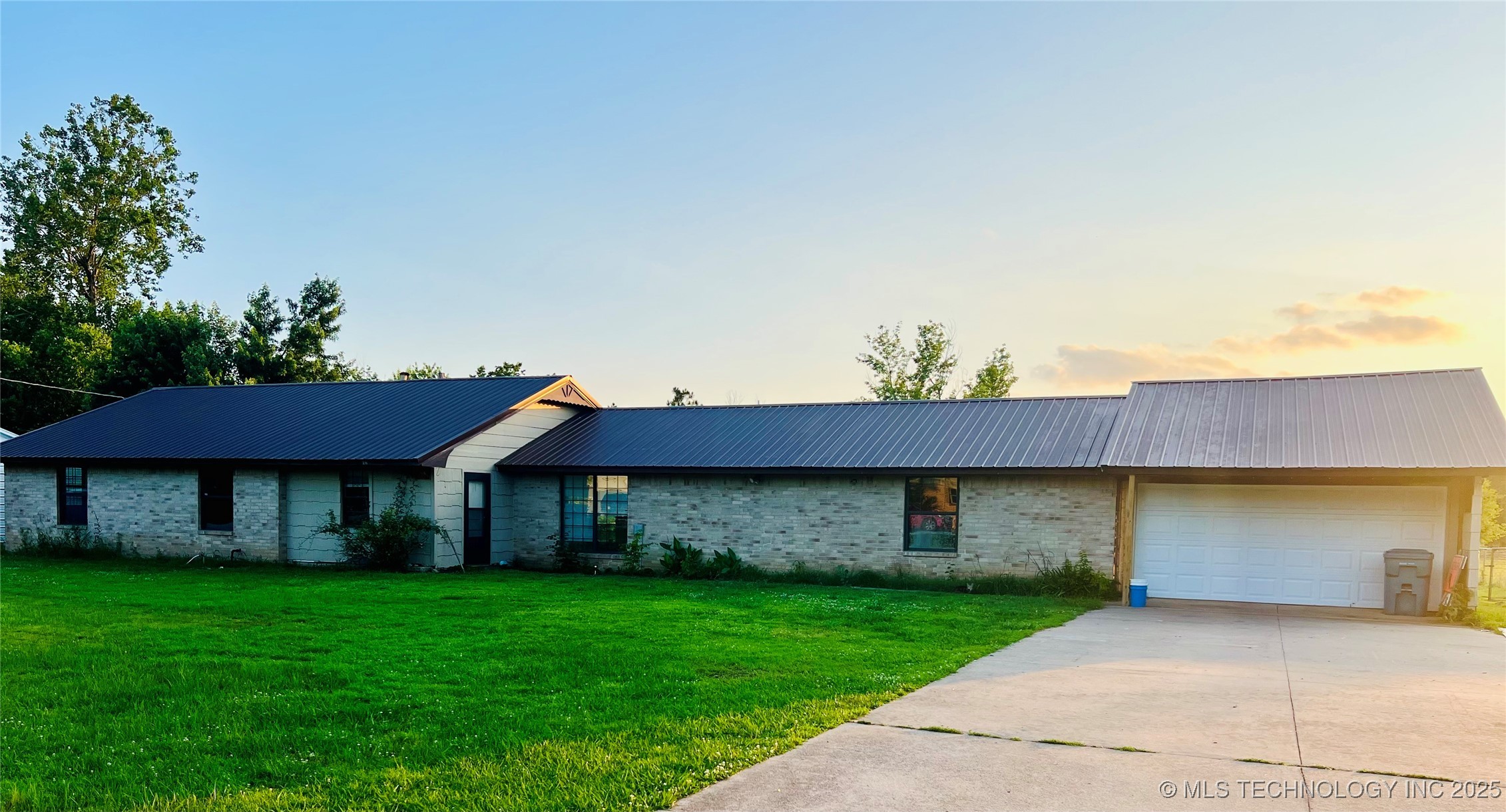 20 Roping Street Property Photo 1
