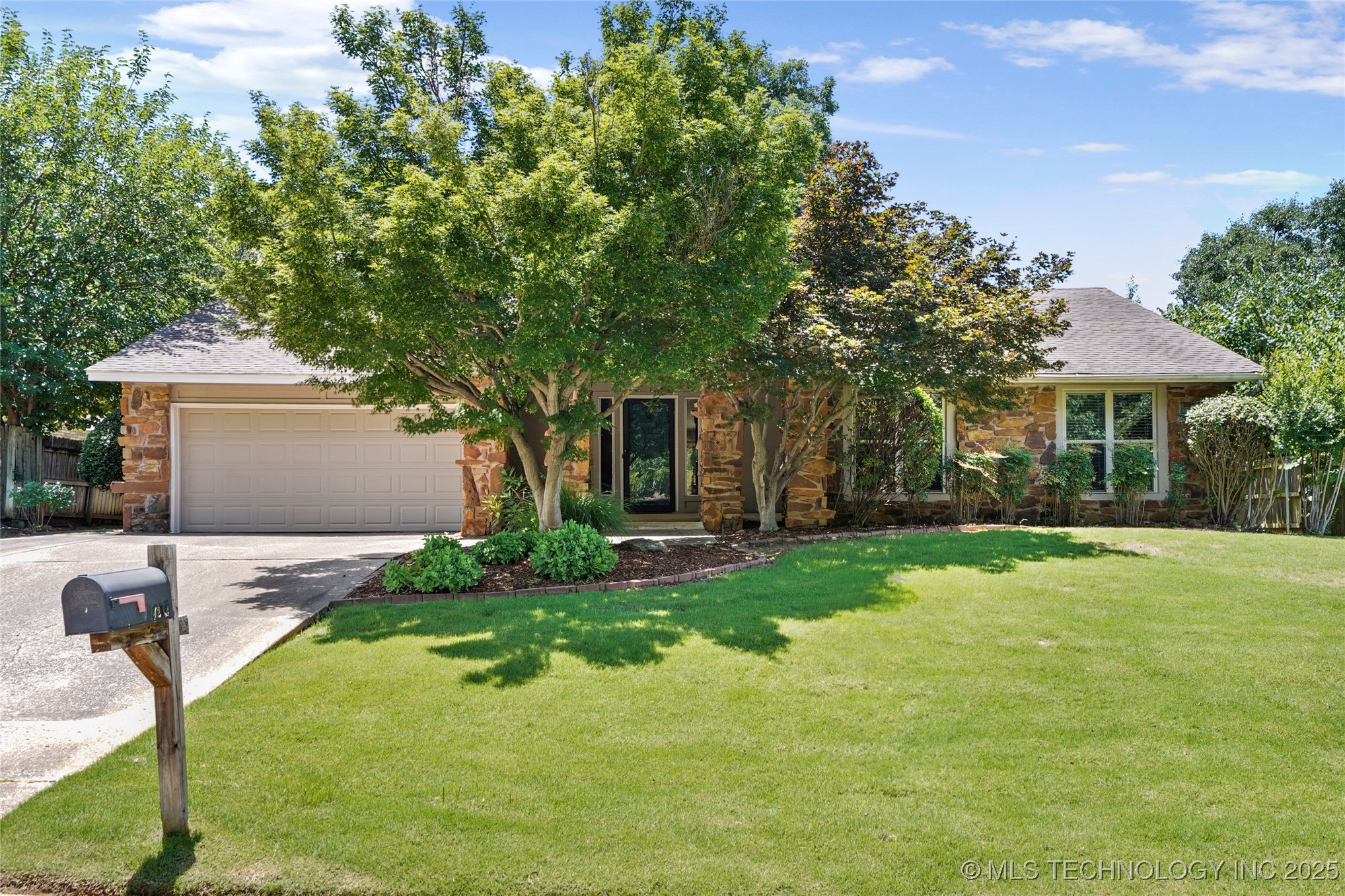 4224 E 84th Street Property Photo 1