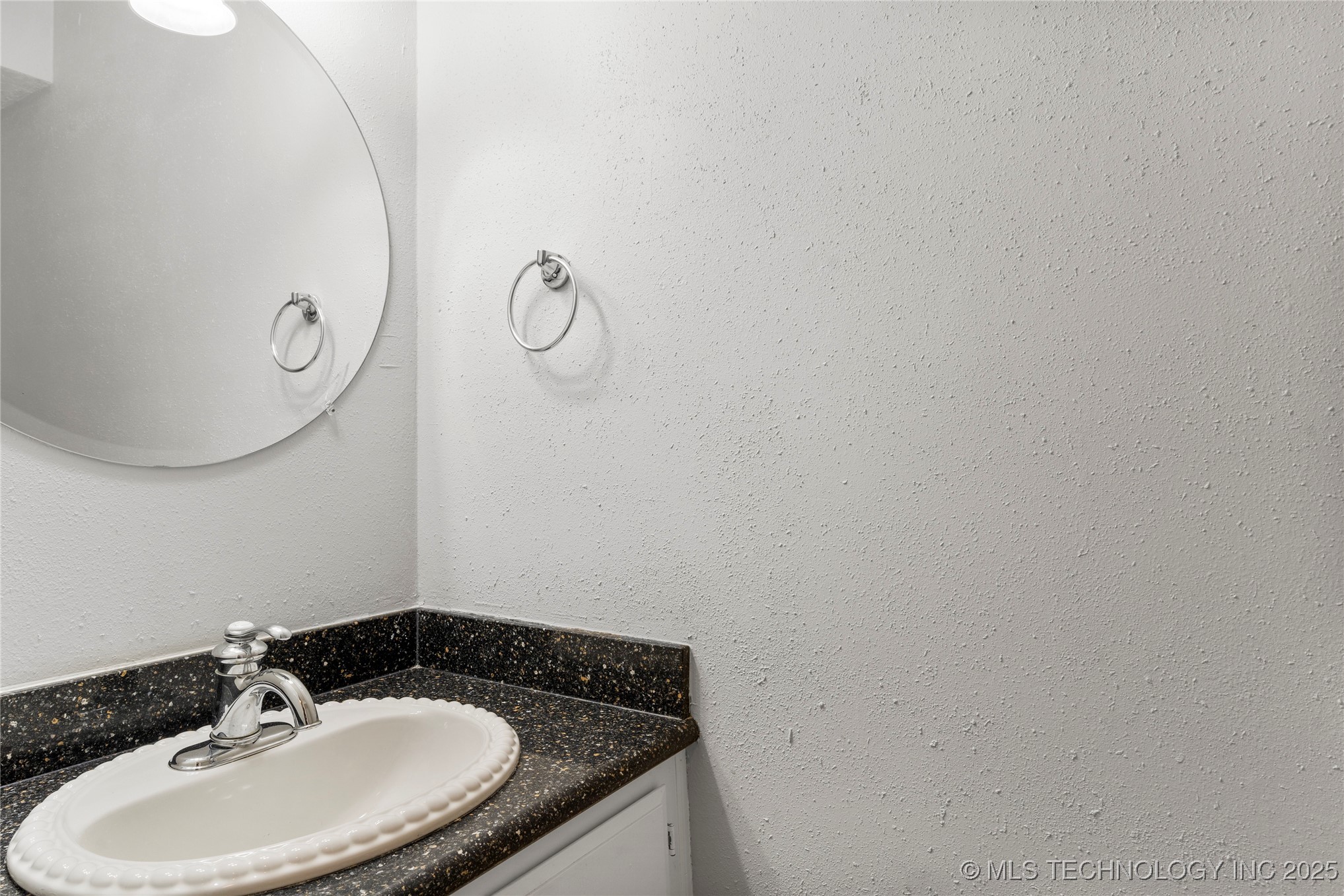 6364 S 80th East Avenue 34e Property Photo 36