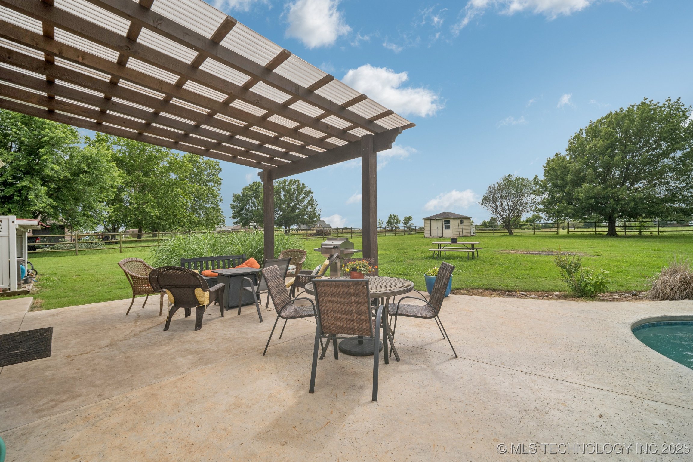 11902 N 150th East Avenue Property Photo 34