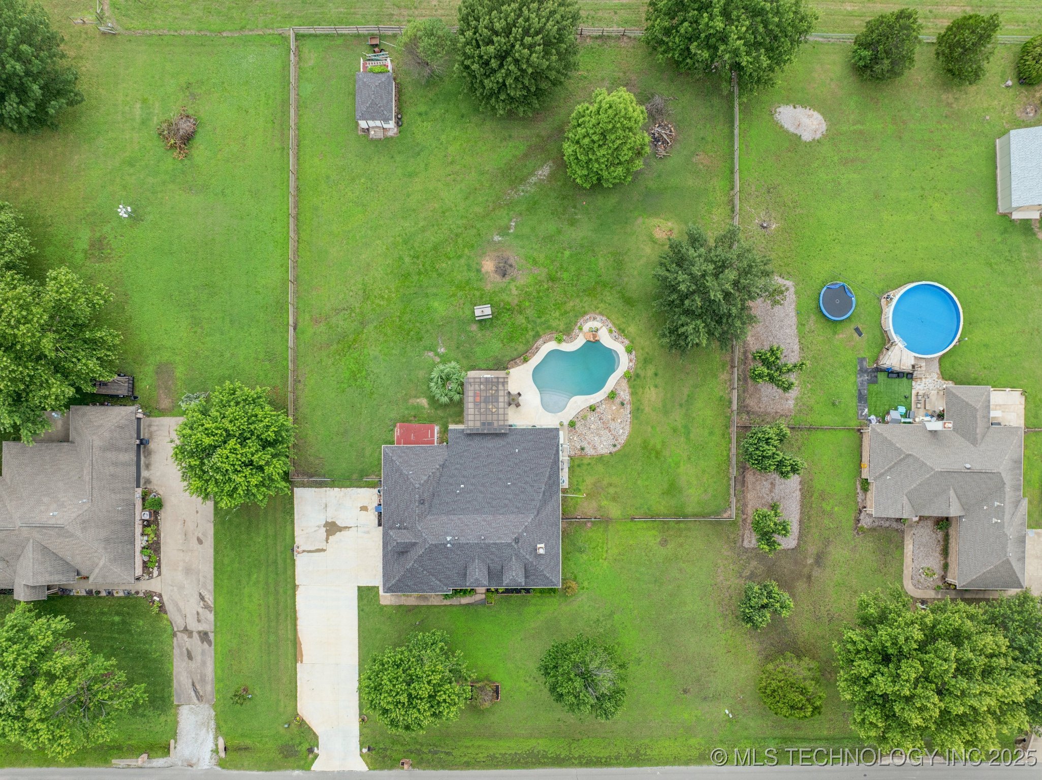 11902 N 150th East Avenue Property Photo 44