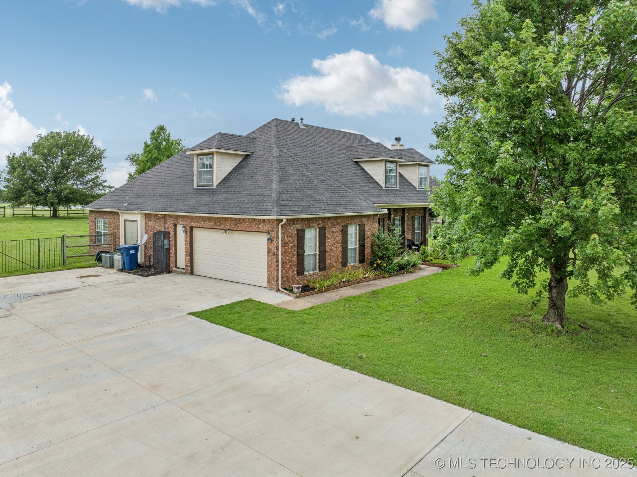 11902 N 150th East Avenue Property Photo 45