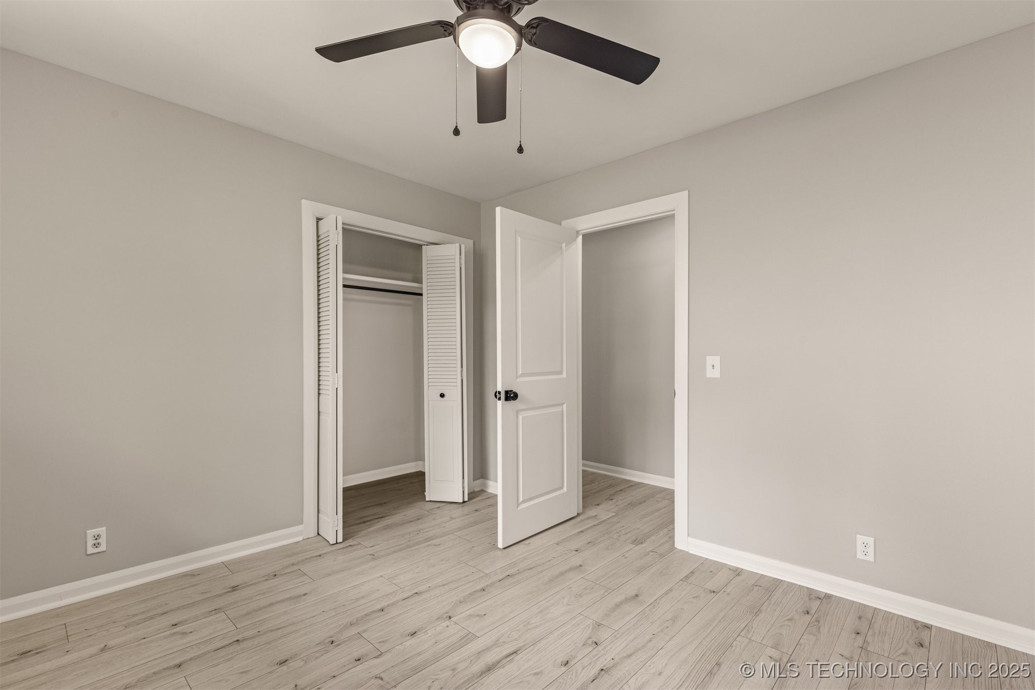 9421 S 69th East Avenue Property Photo 49