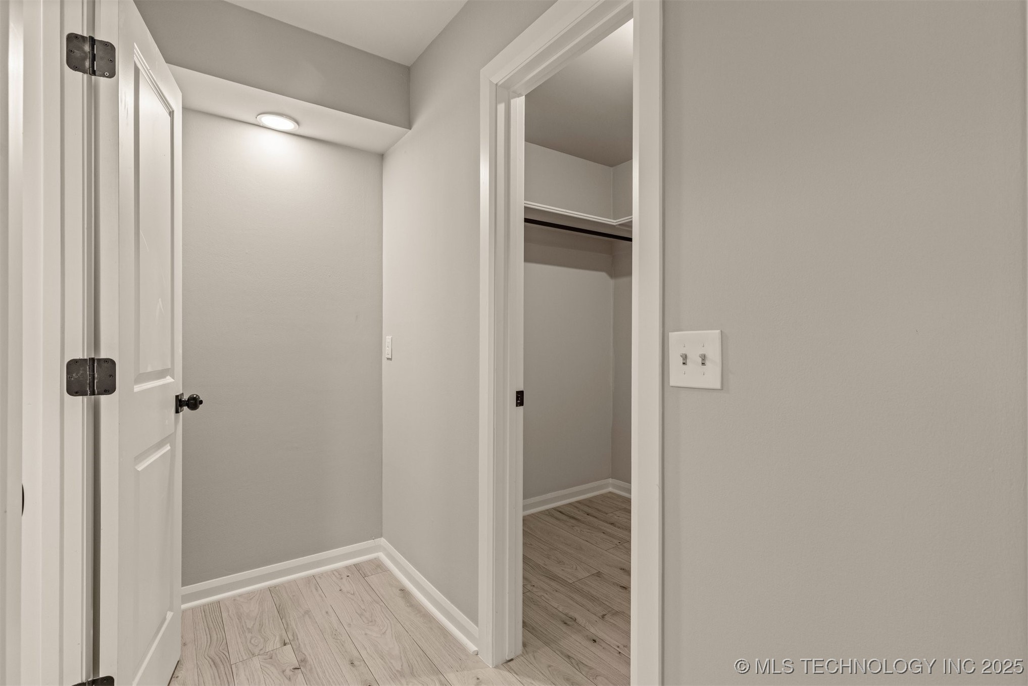 9421 S 69th East Avenue Property Photo 53