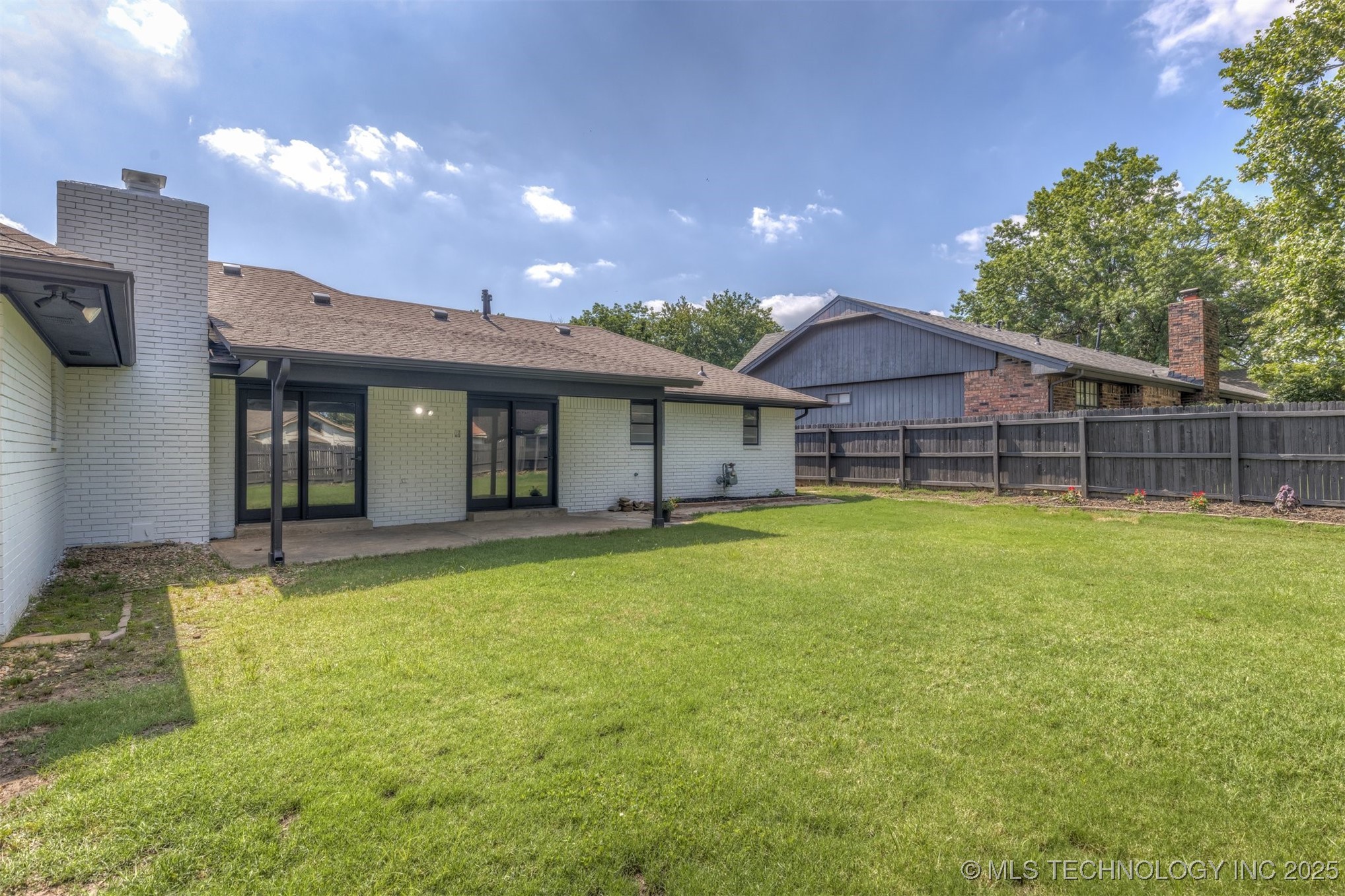 9421 S 69th East Avenue Property Photo 63