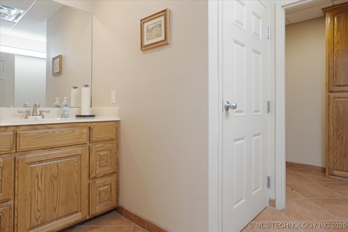 350 Nails Crossing Property Photo 30