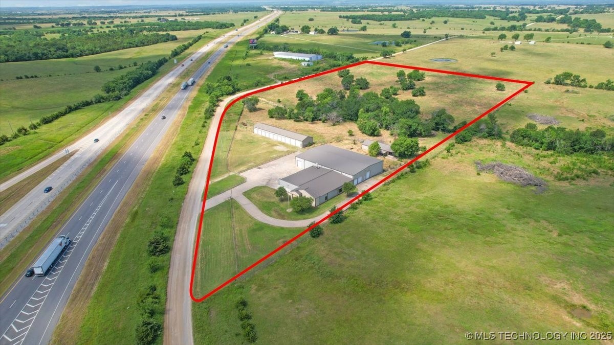 350 Nails Crossing Property Photo 41