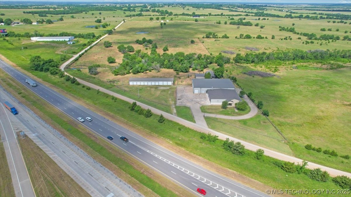 350 Nails Crossing Property Photo 42