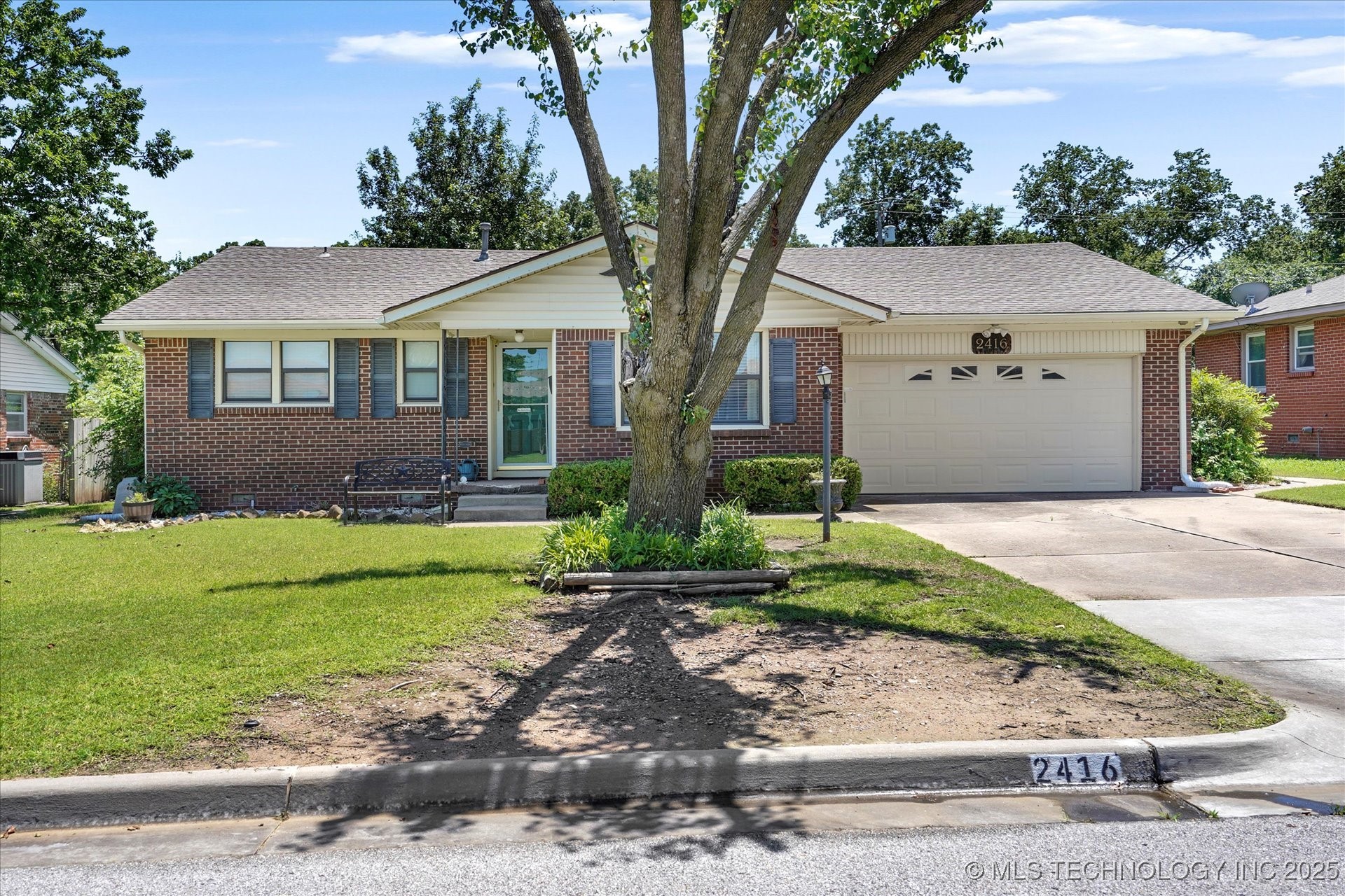 2416 W 45th Place Property Photo 1