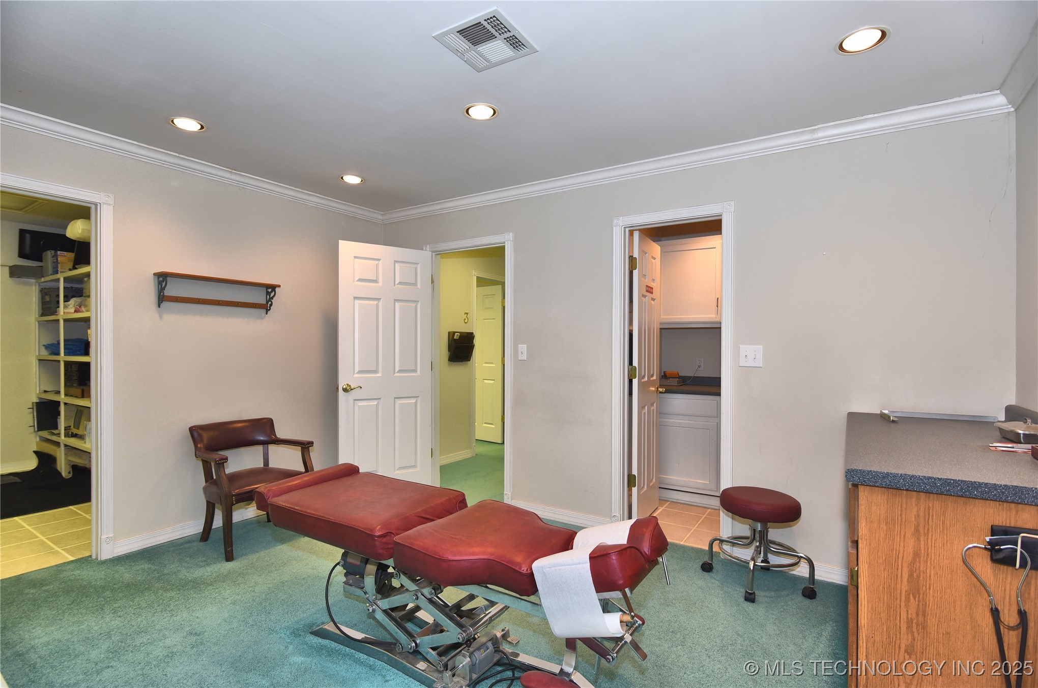 13008 S 193rd East Avenue Property Photo 10