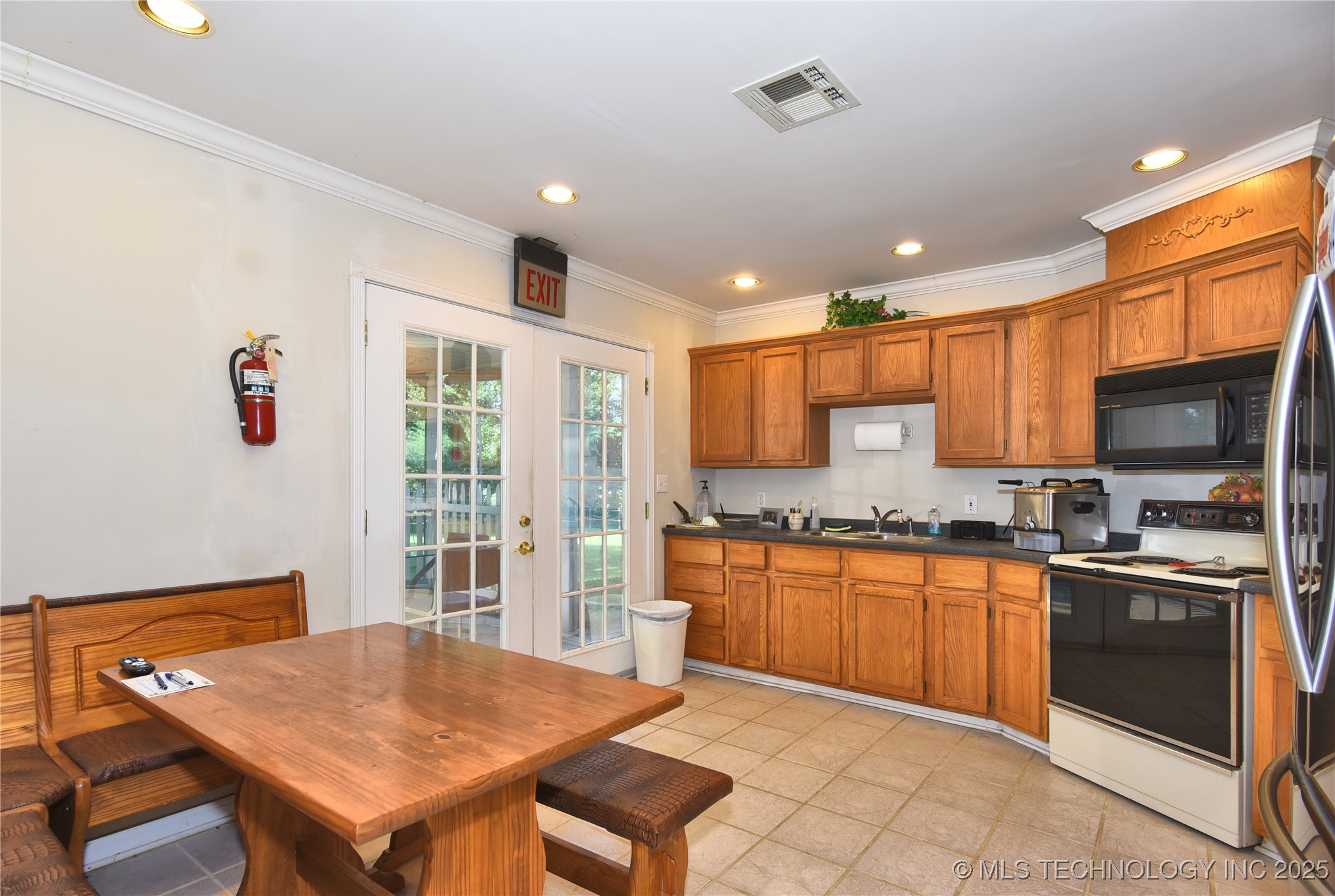 13008 S 193rd East Avenue Property Photo 20