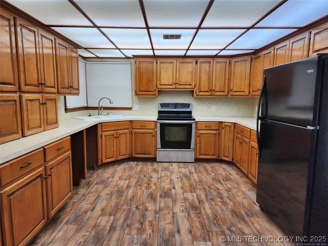 10 W Midland Property Photo 7