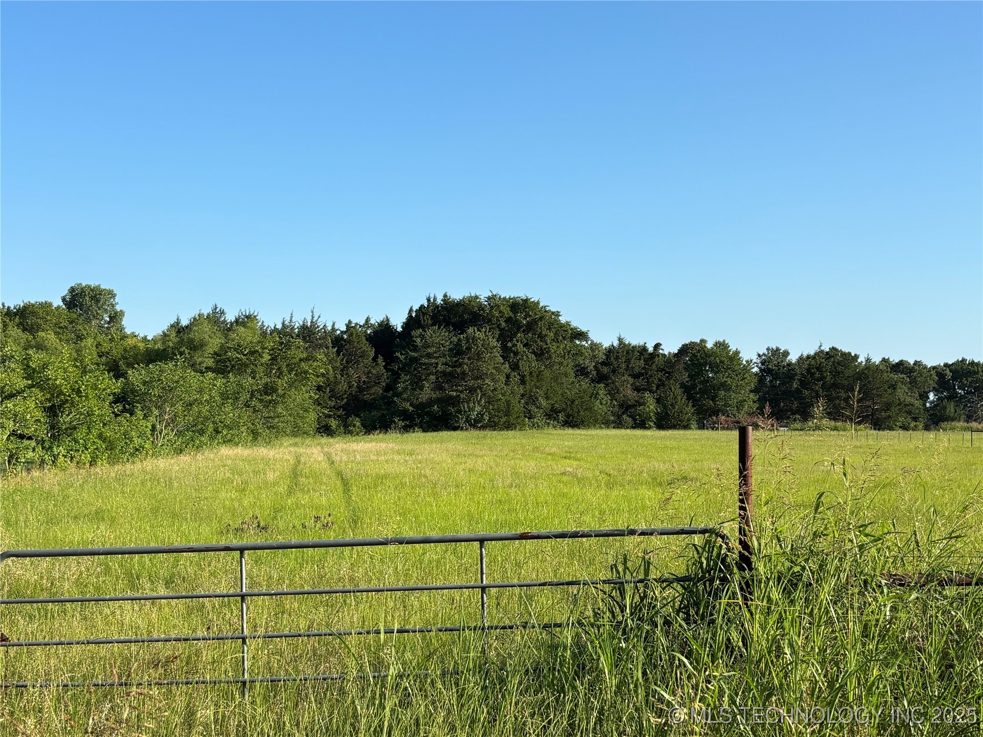 Deer Trail Property Photo 1