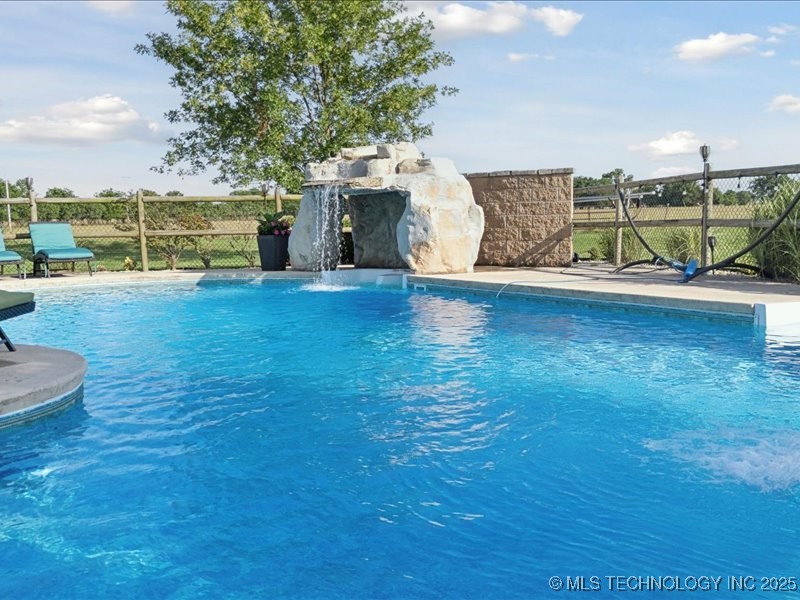 4270 S 4110 Road Property Photo 47