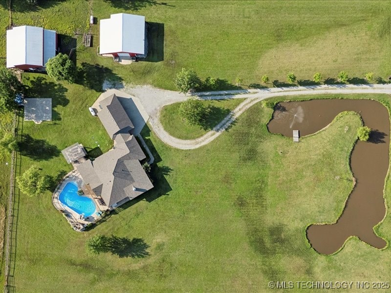 4270 S 4110 Road Property Photo 57