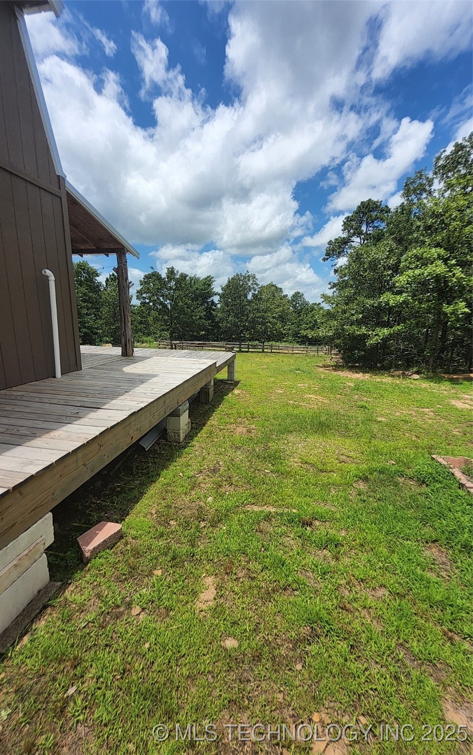 181103 W Sherman Road Property Photo 7