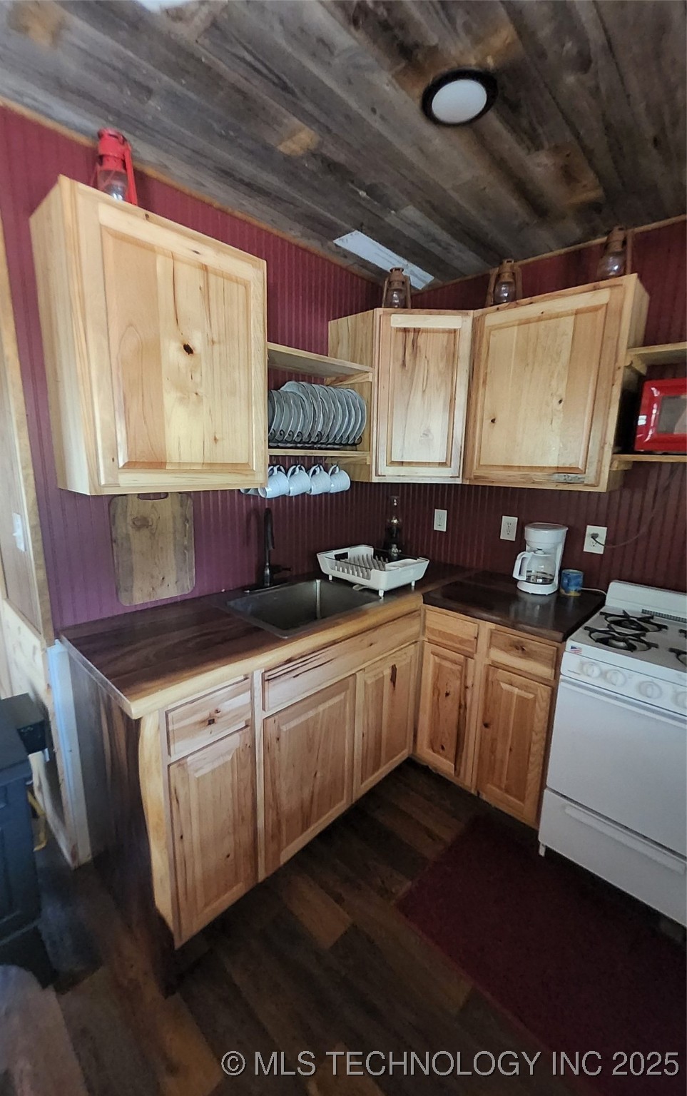 181103 W Sherman Road Property Photo 19