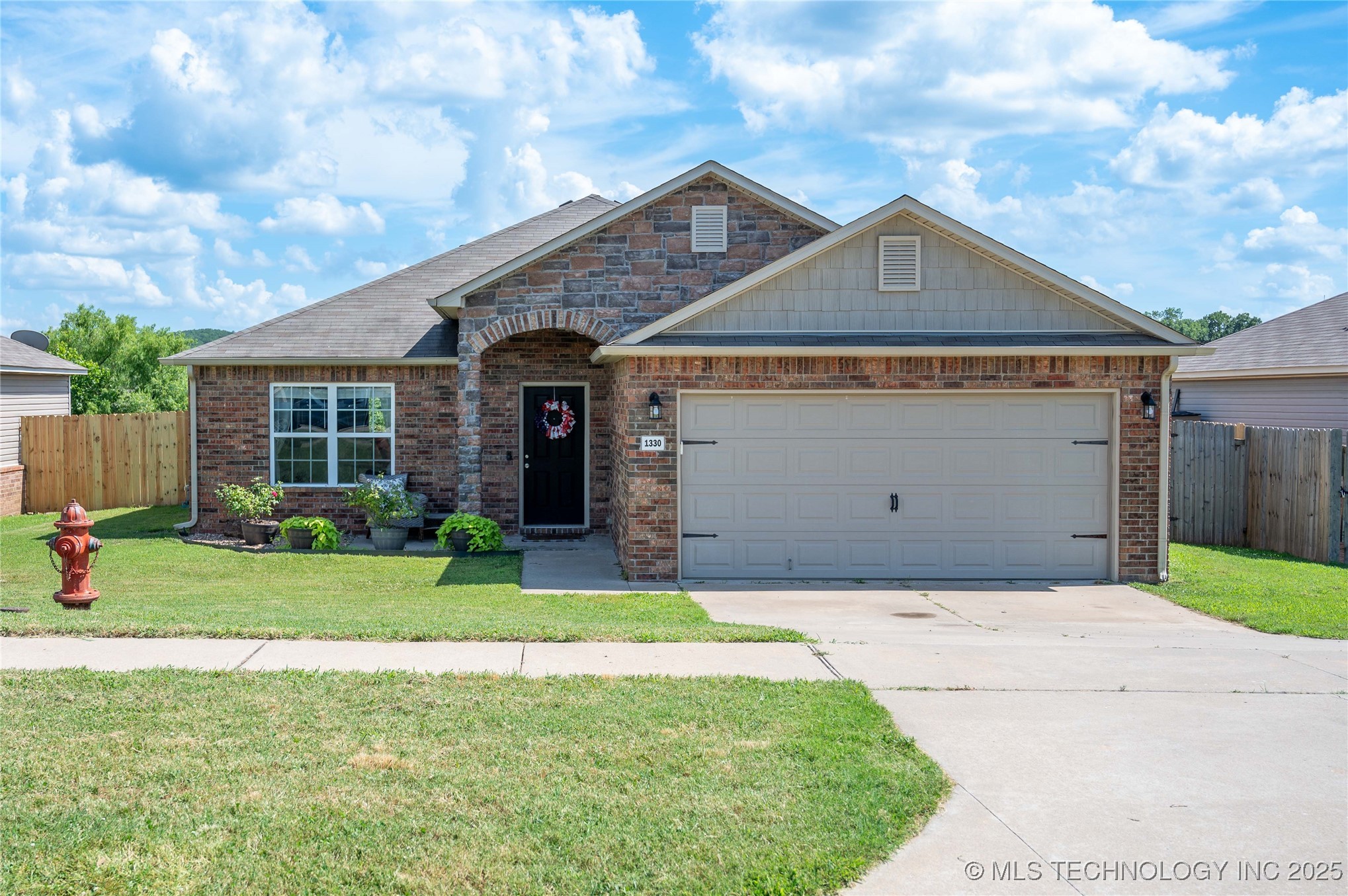 1330 Panther Lane Property Photo 1