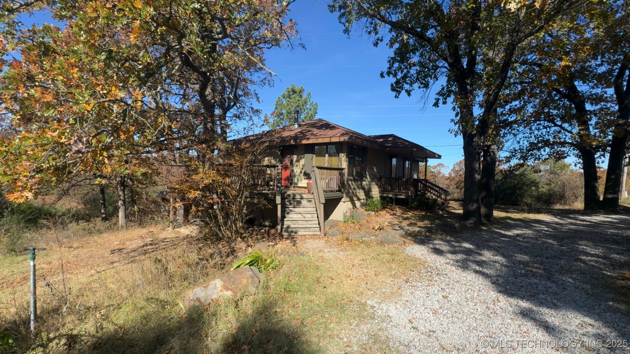 18240 S 80th West Avenue Property Photo 4