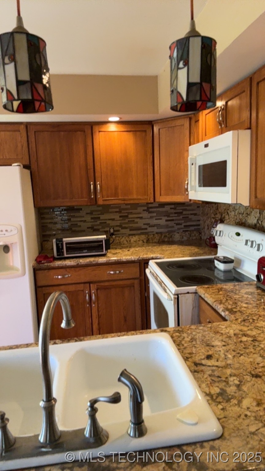 18240 S 80th West Avenue Property Photo 20