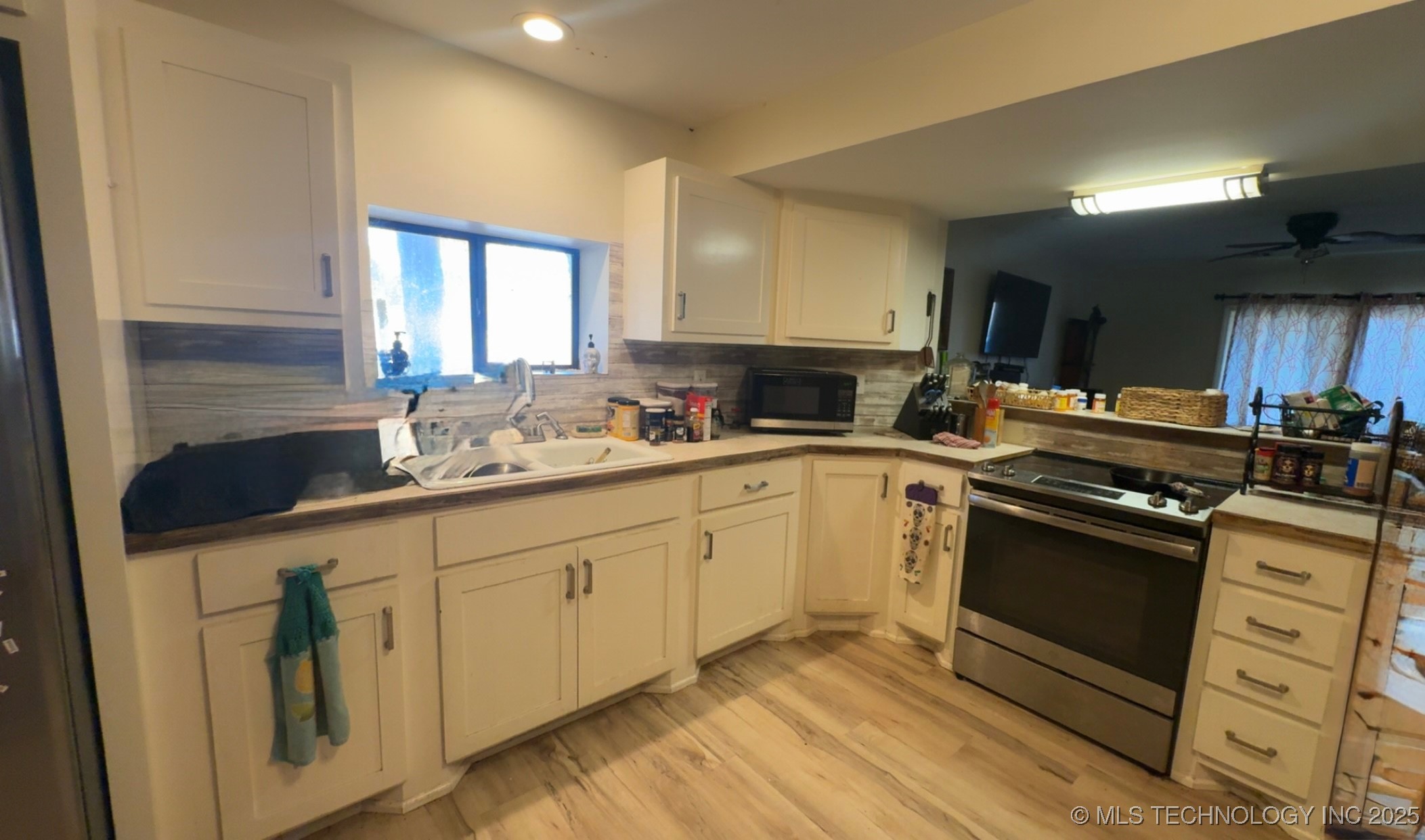 18240 S 80th West Avenue Property Photo 26