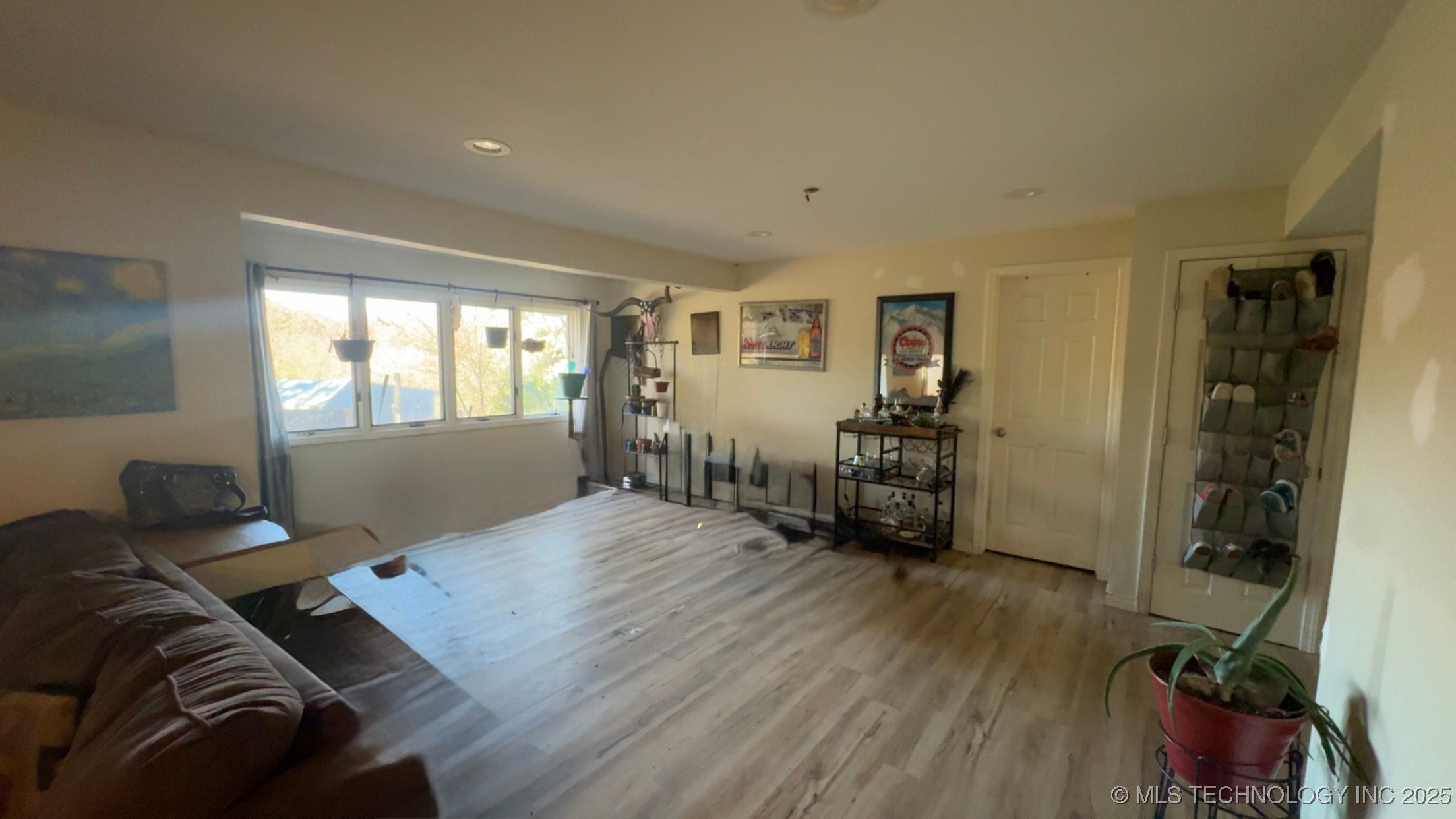 18240 S 80th West Avenue Property Photo 28