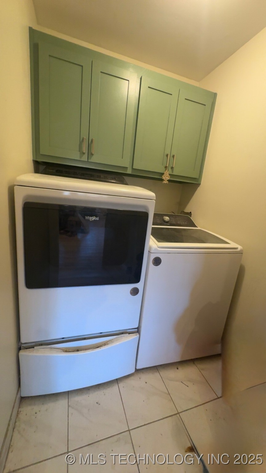 18240 S 80th West Avenue Property Photo 31