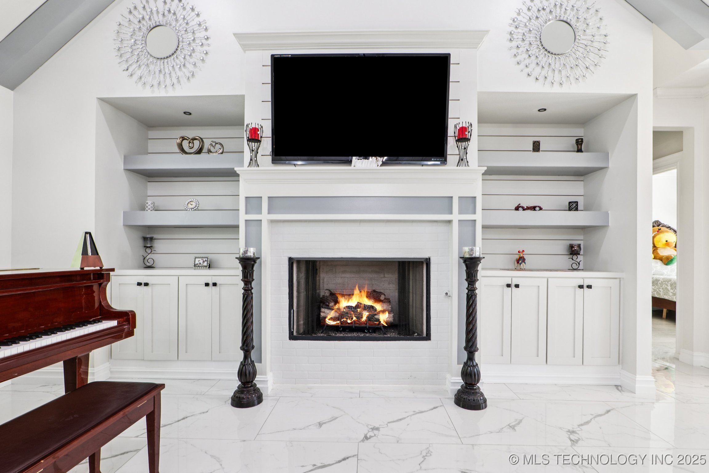 7604 S 6th Street Property Photo 8