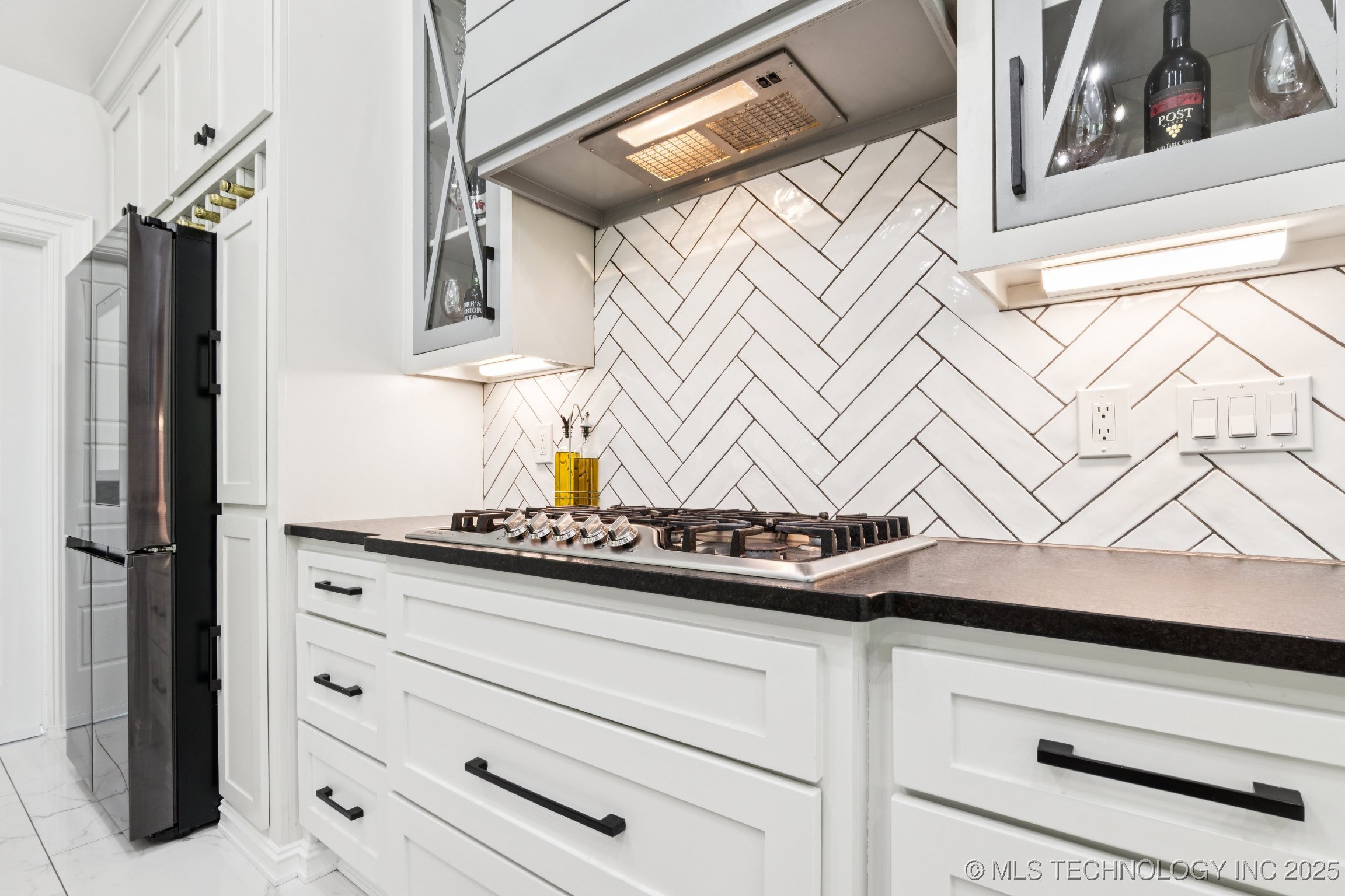 7604 S 6th Street Property Photo 12