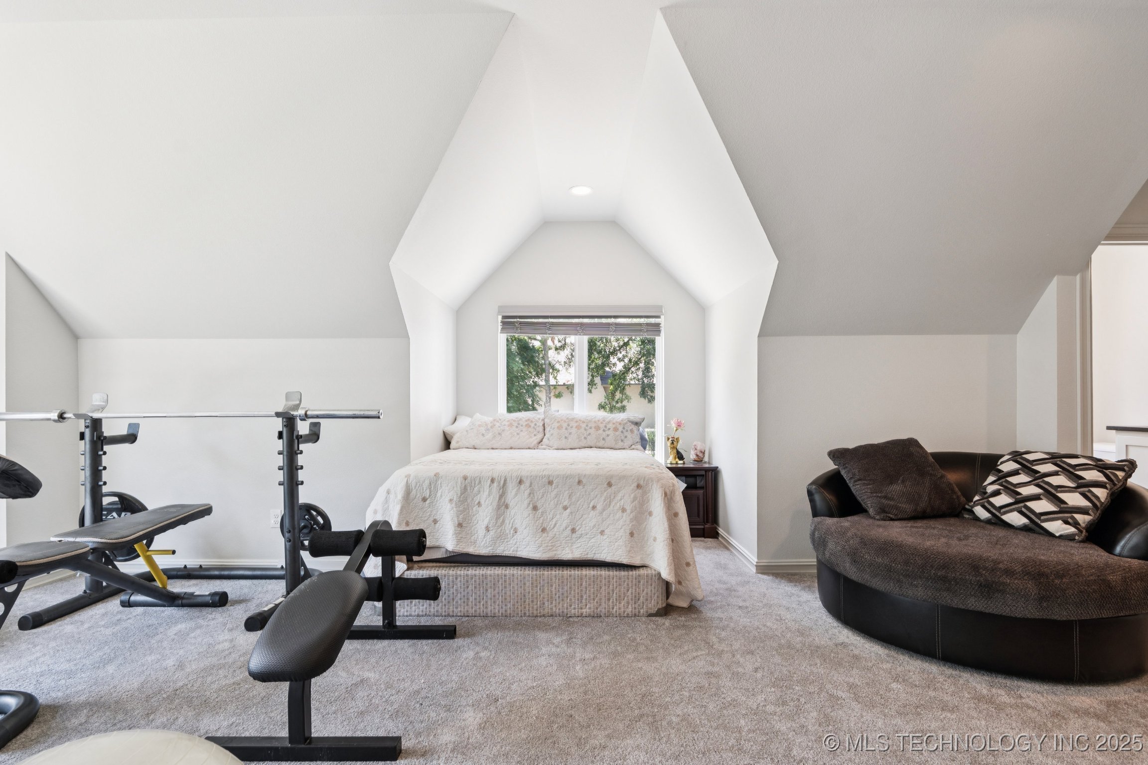 7604 S 6th Street Property Photo 38