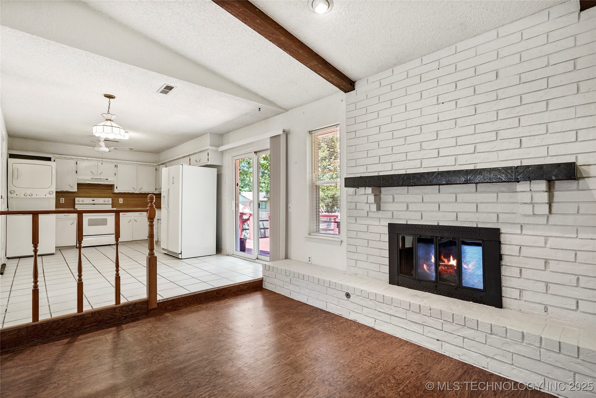 2030 W Richmond Street Property Photo 21