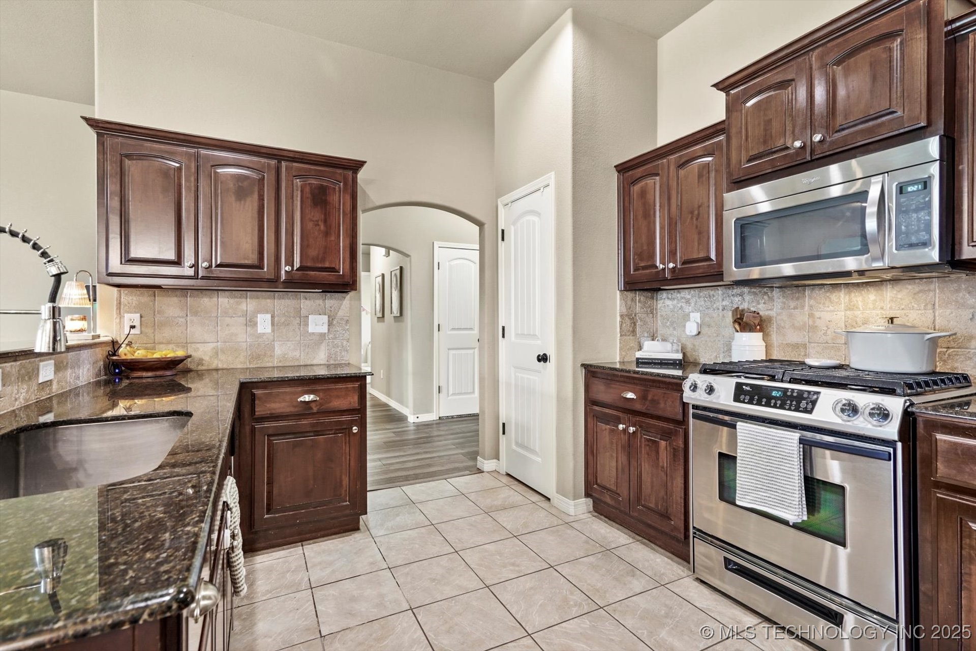 1801 E Montgomery Street Property Photo 16
