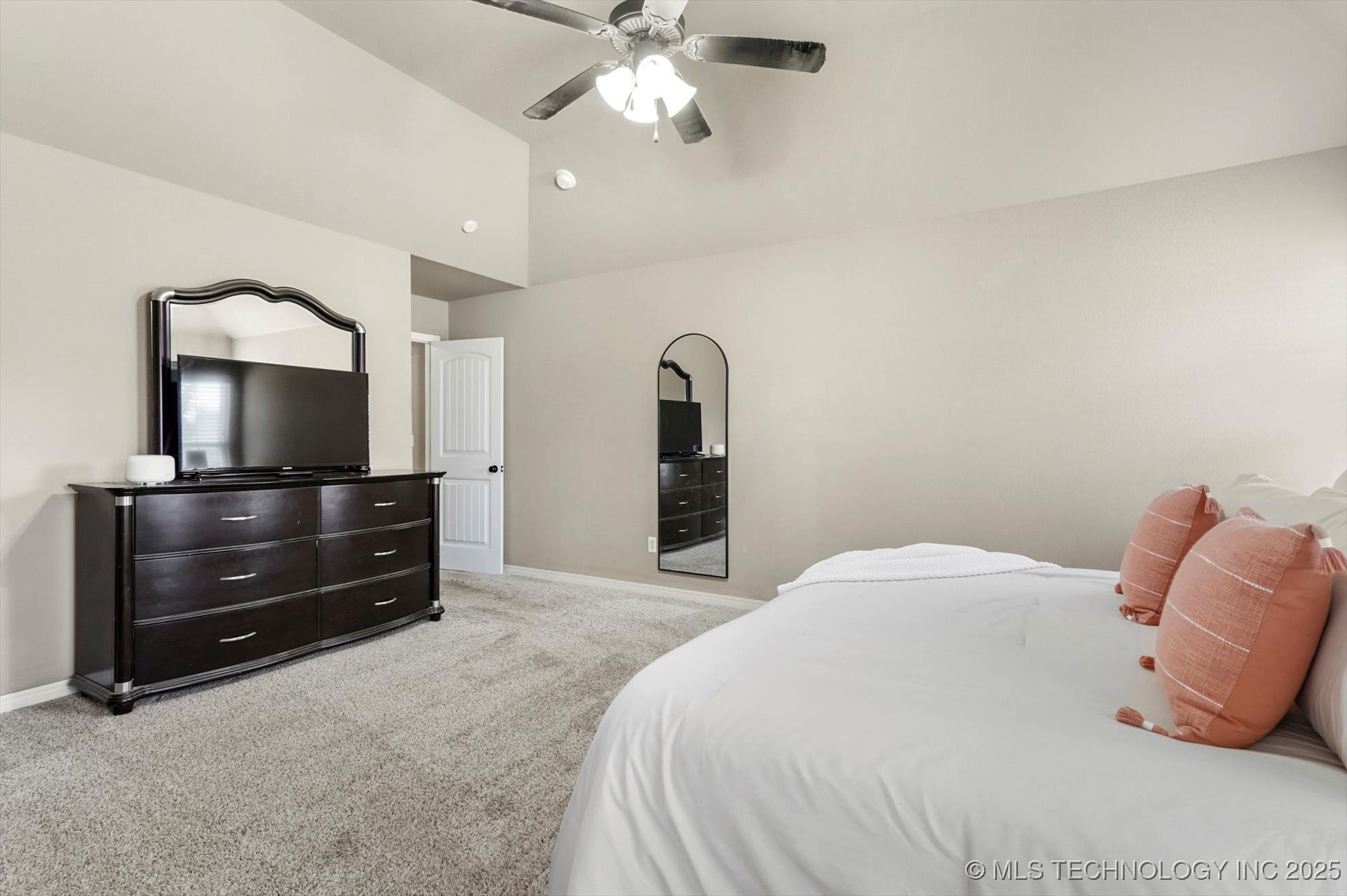 1801 E Montgomery Street Property Photo 20