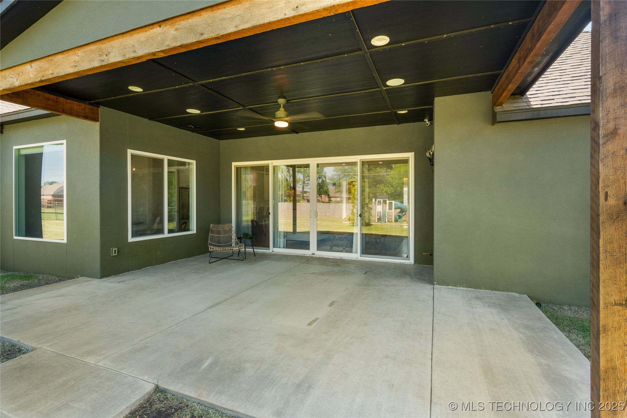 10514 S 218th East Avenue Property Photo 47