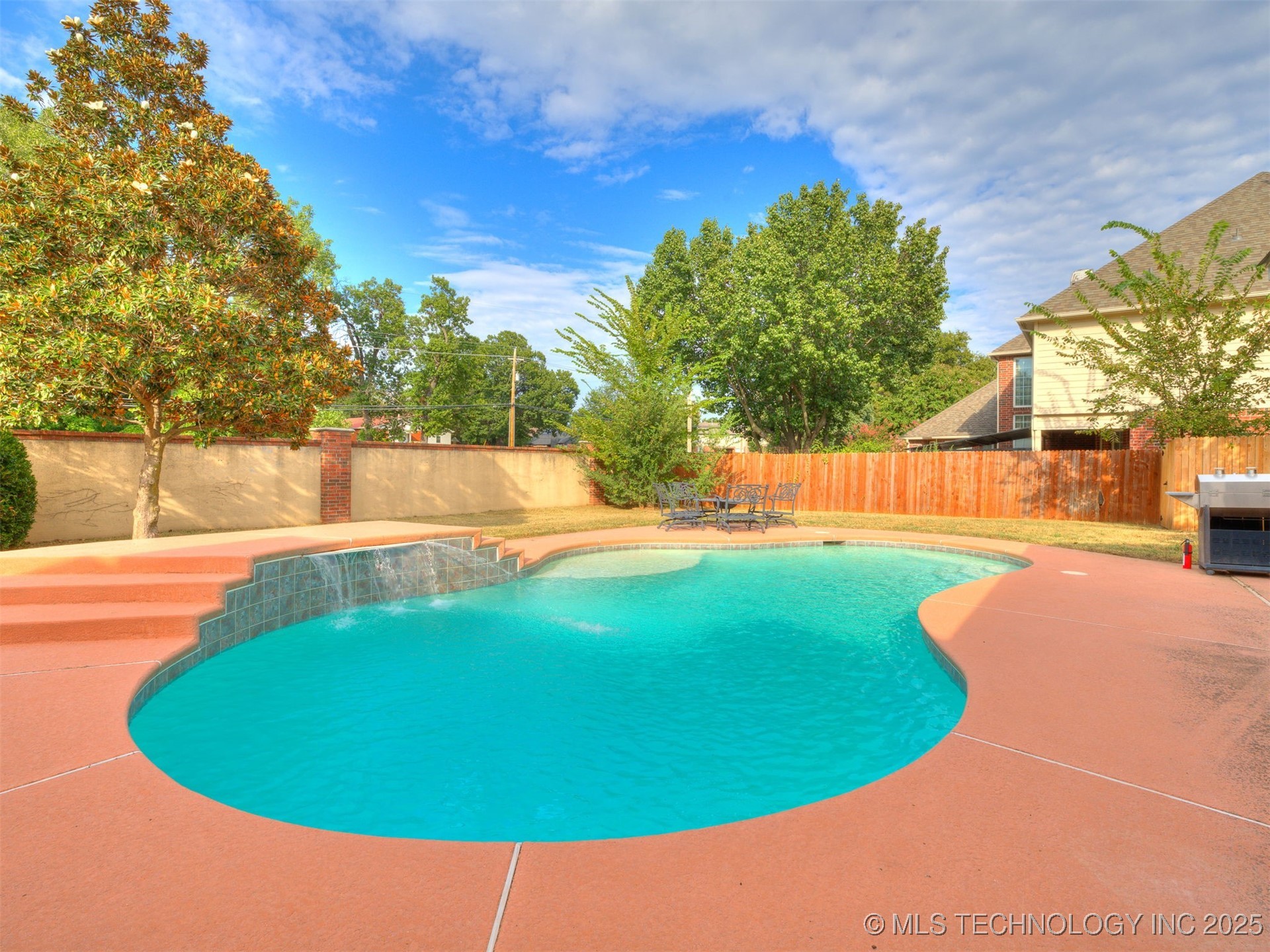 8711 E 101st East Place Property Photo 7