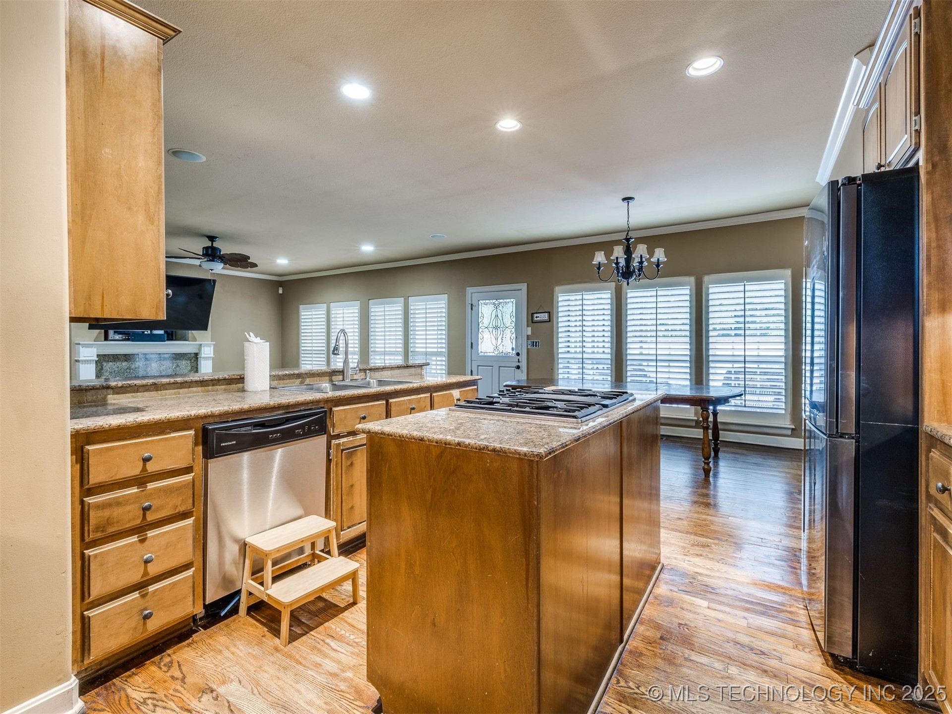 8711 E 101st East Place Property Photo 32