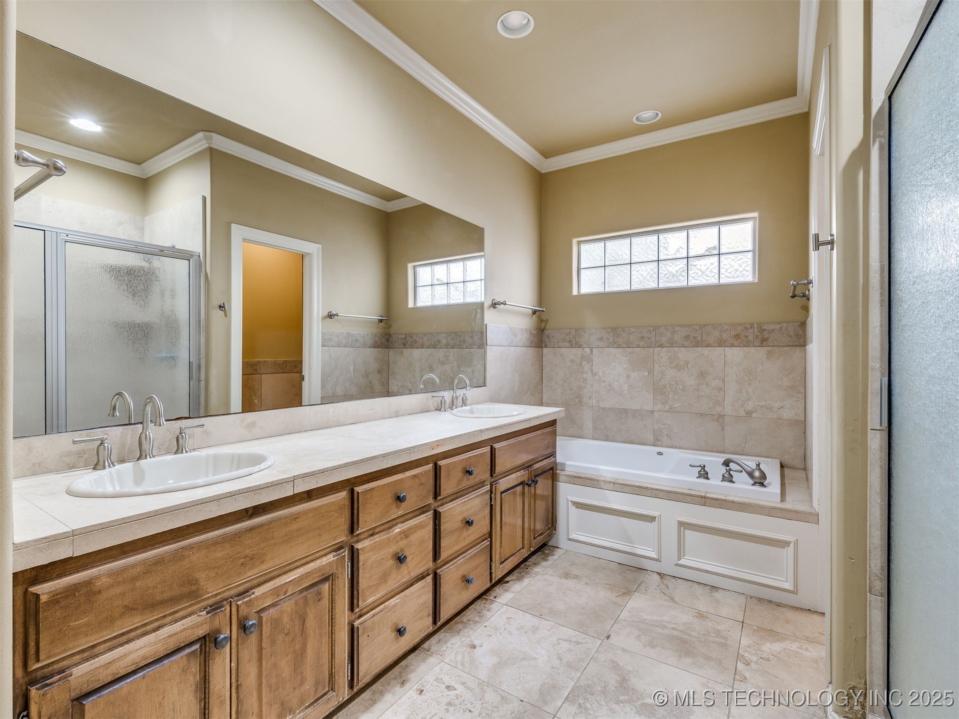 8711 E 101st East Place Property Photo 36