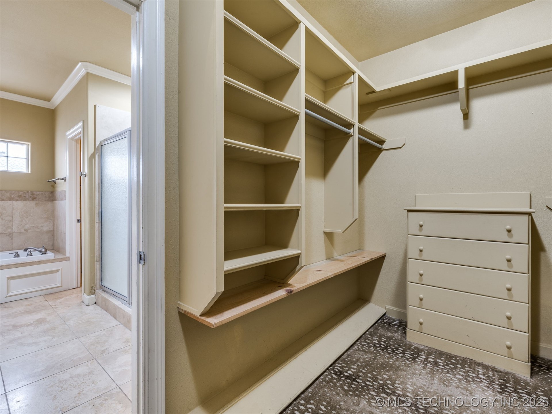 8711 E 101st East Place Property Photo 40