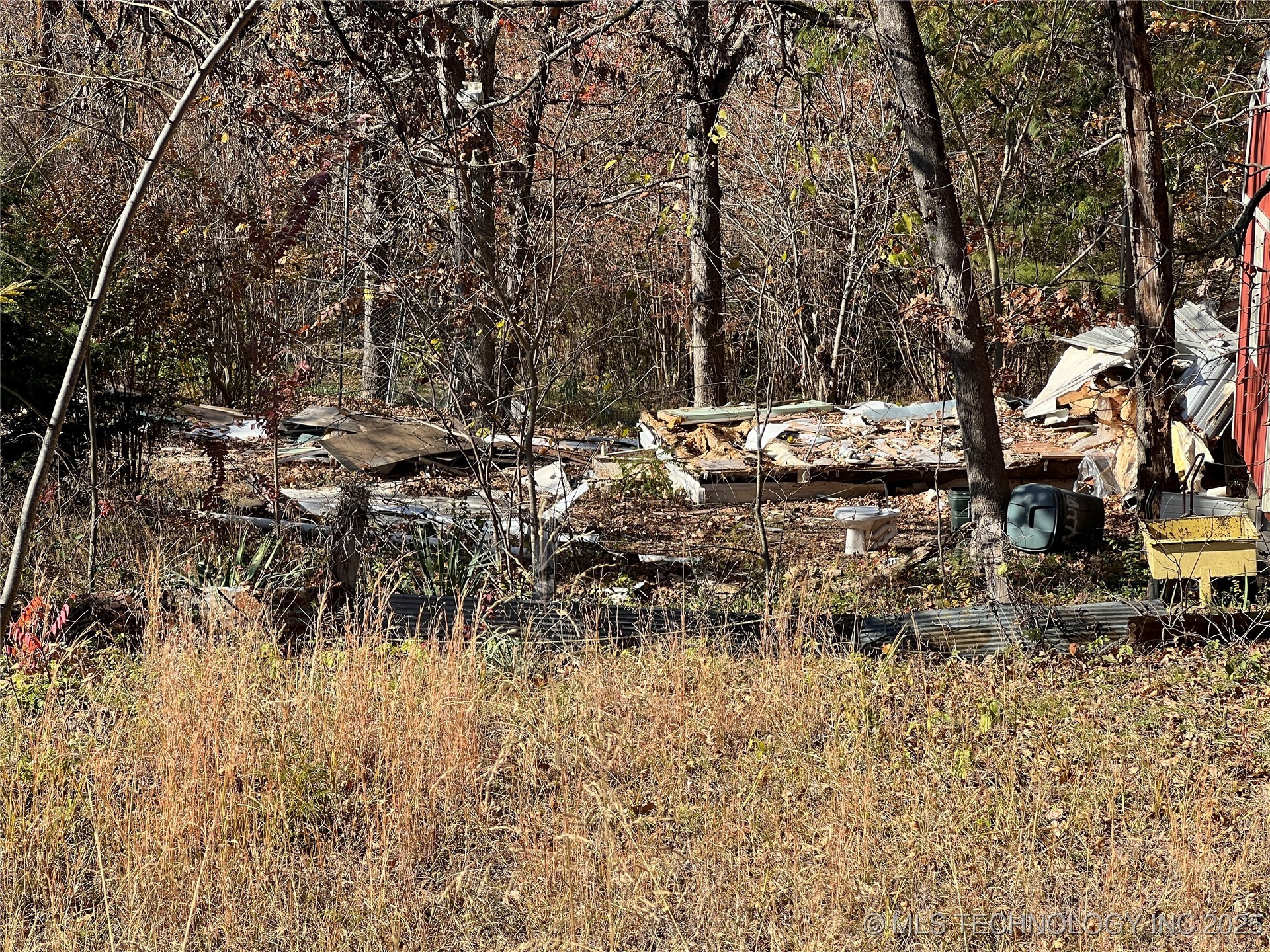 416673 Grizzly Lane Property Photo 6