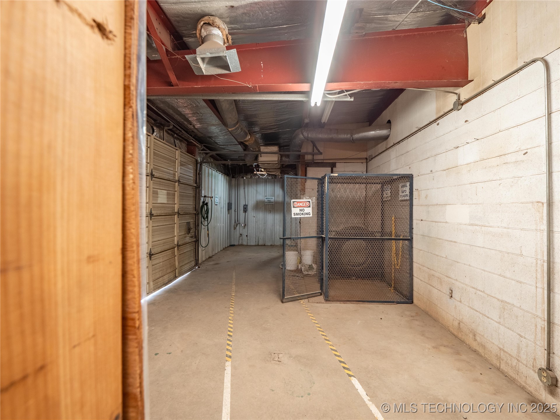 1 W Choctaw Property Photo 19