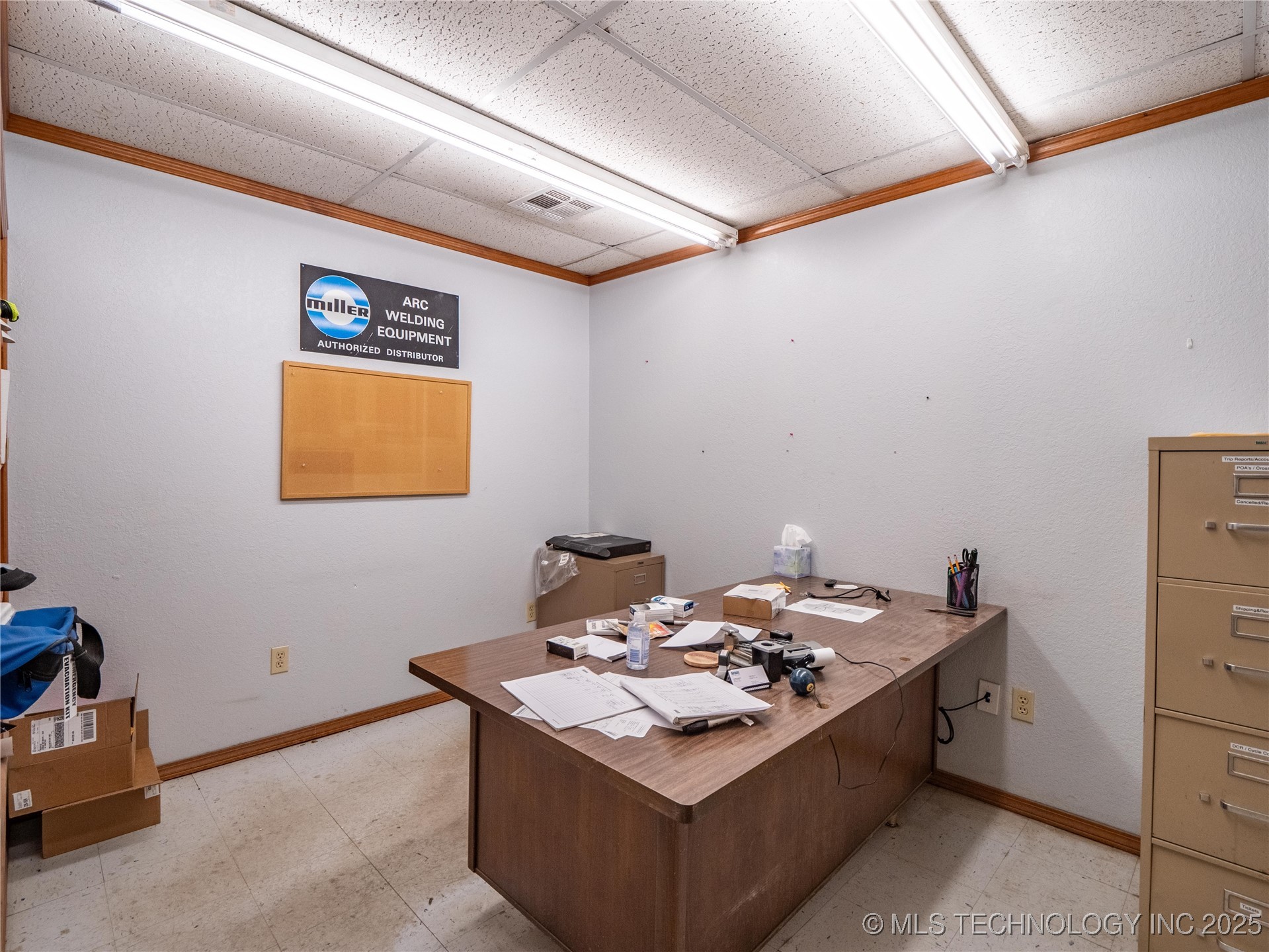 1 W Choctaw Property Photo 22