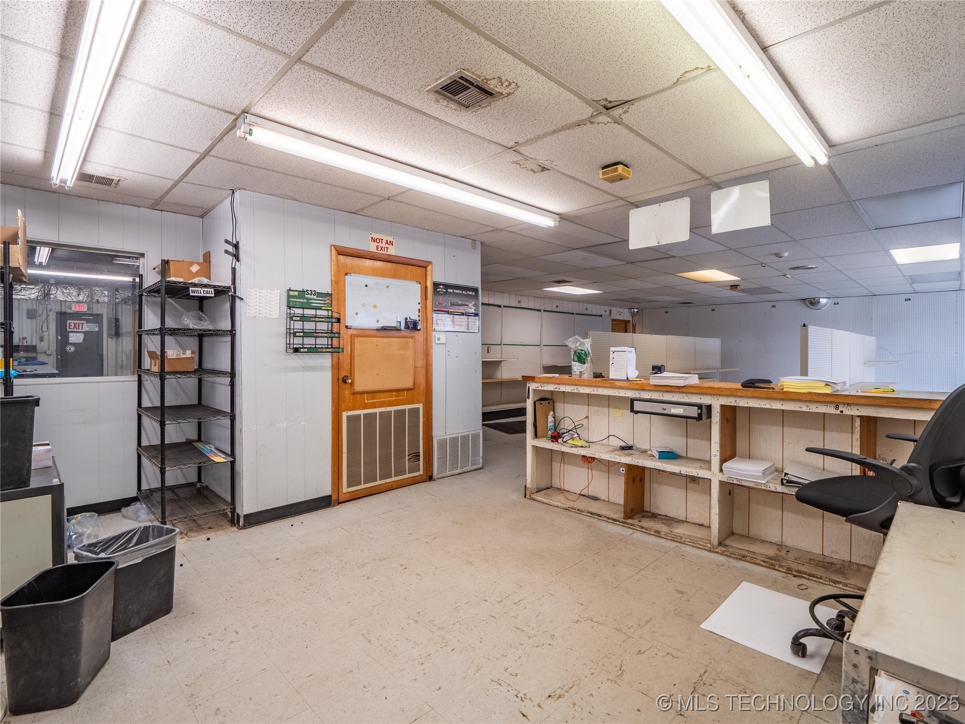 1 W Choctaw Property Photo 24