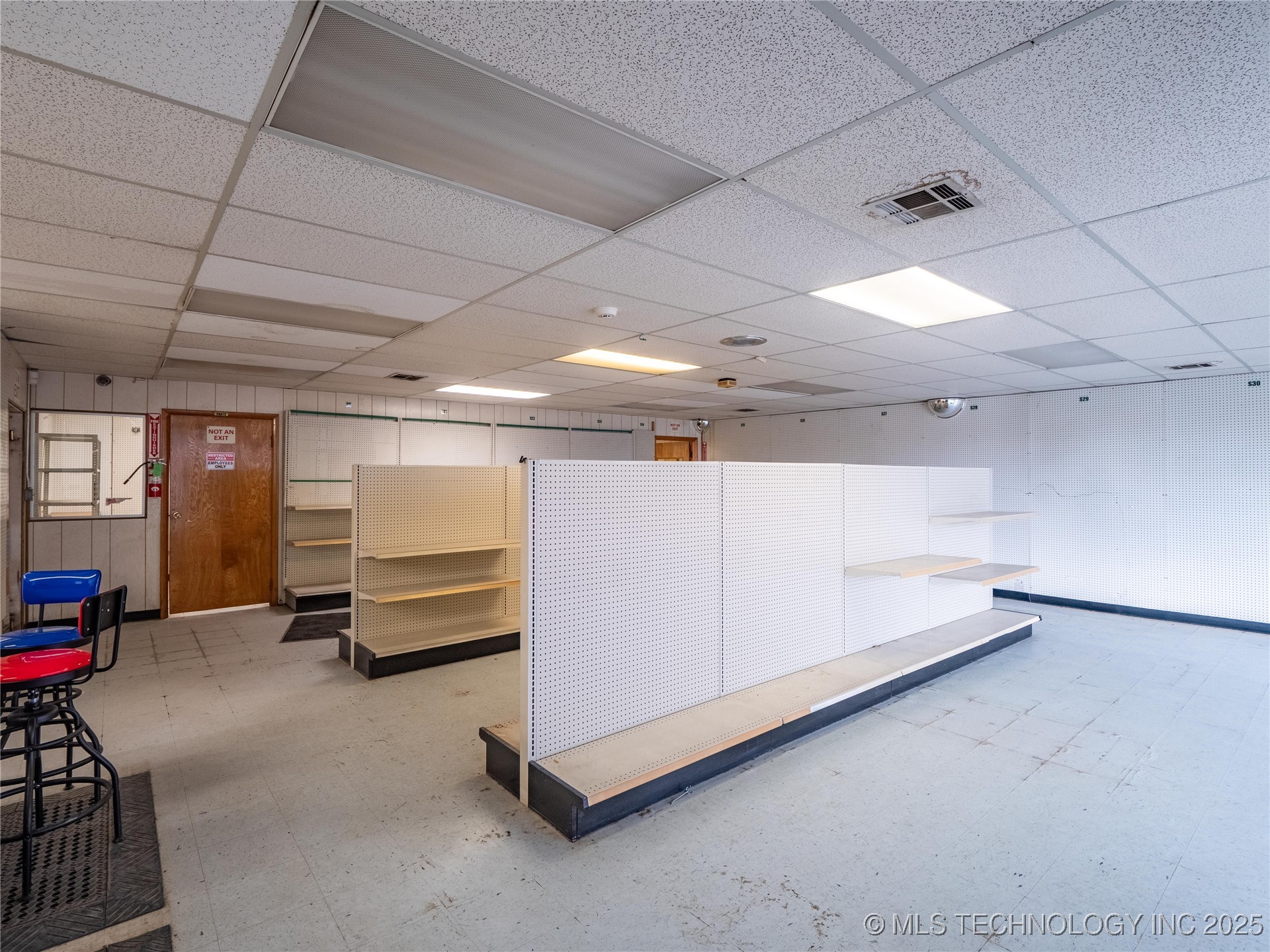 1 W Choctaw Property Photo 33