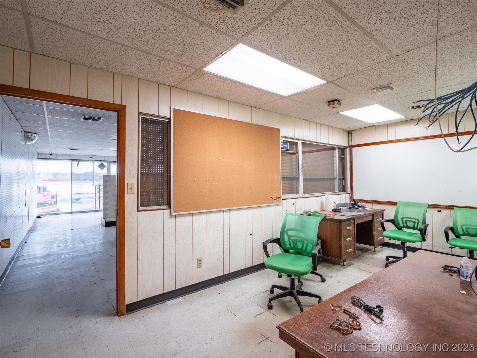 1 W Choctaw Property Photo 37