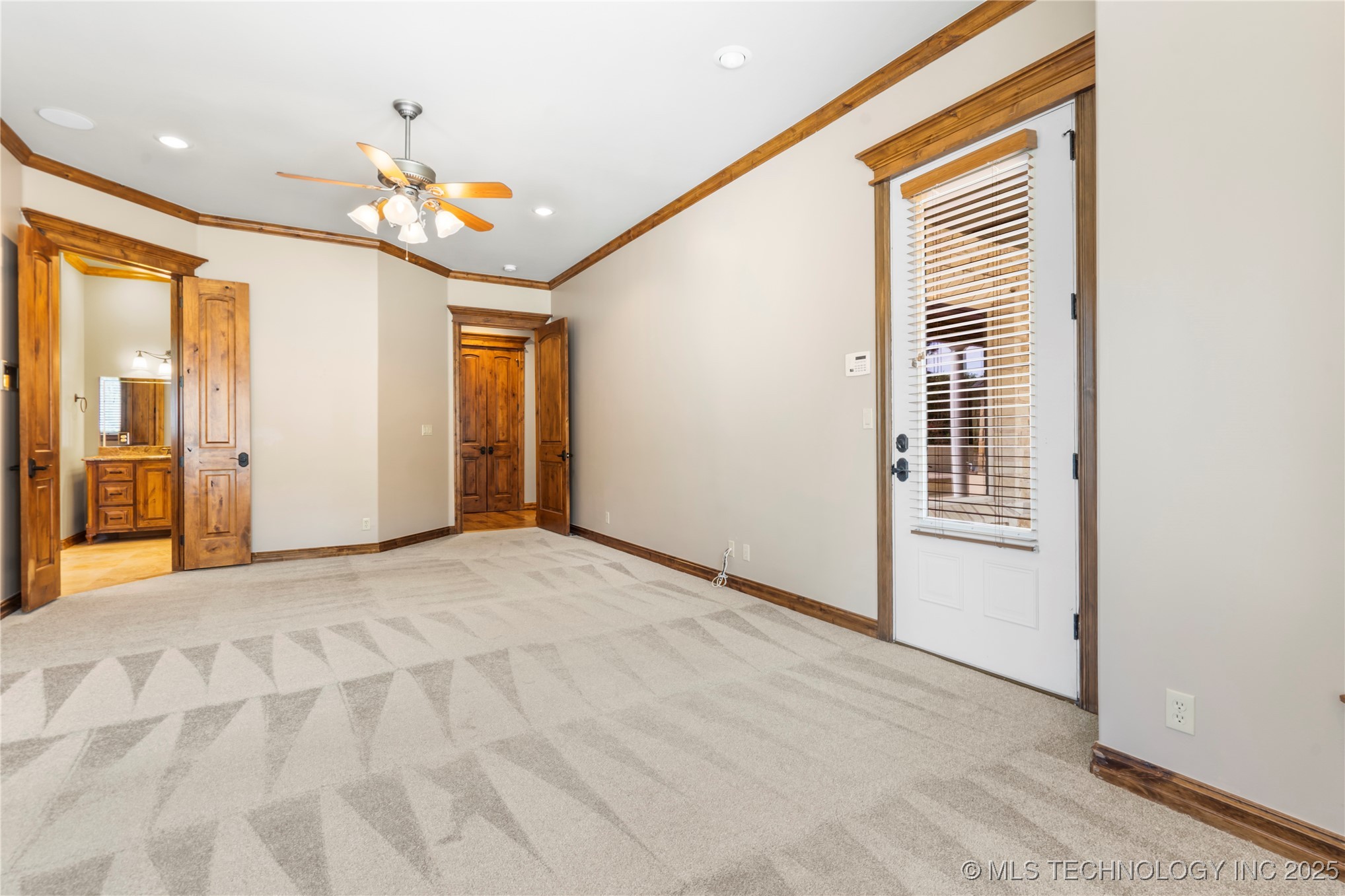 7405 S 288th East Avenue Property Photo 23