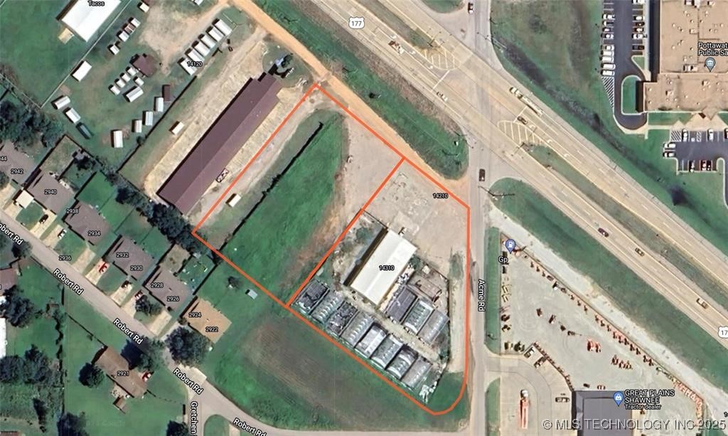 14310 Highway 177 Property Photo 3