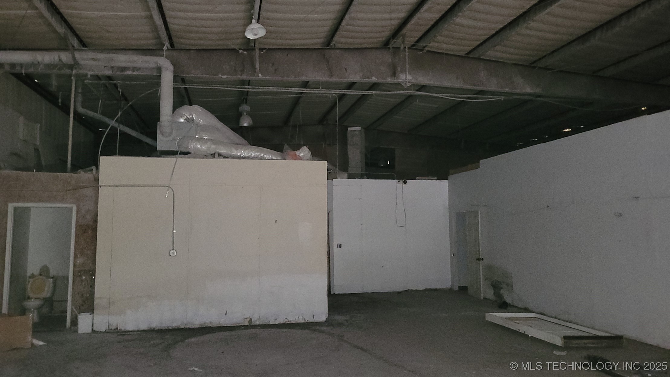 14310 Highway 177 Property Photo 17