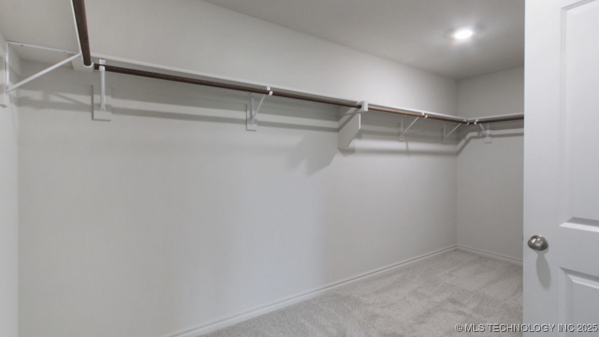 8609 E Dallas Street Property Photo 15