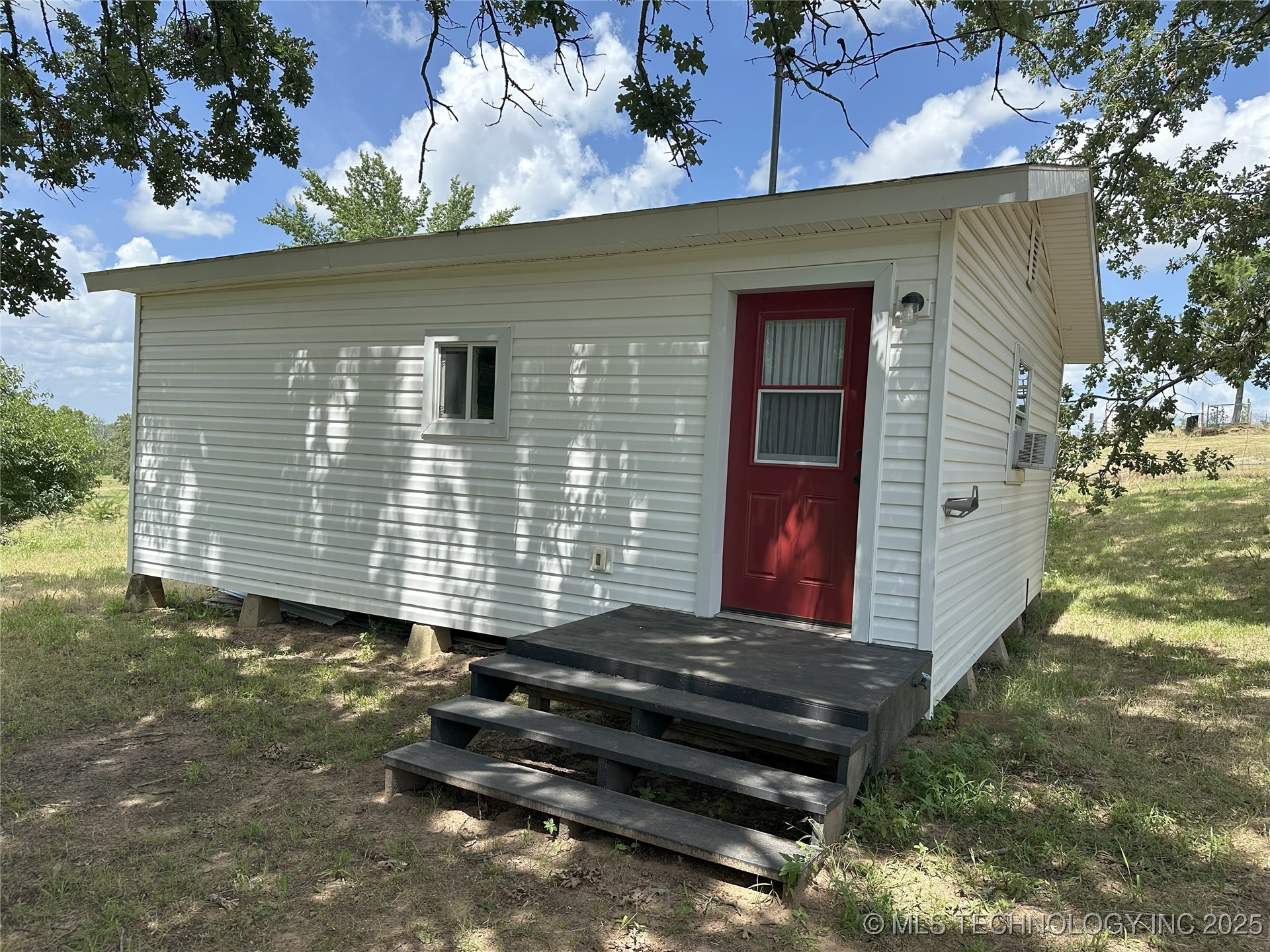 4079 Crooked Bridge Property Photo 1