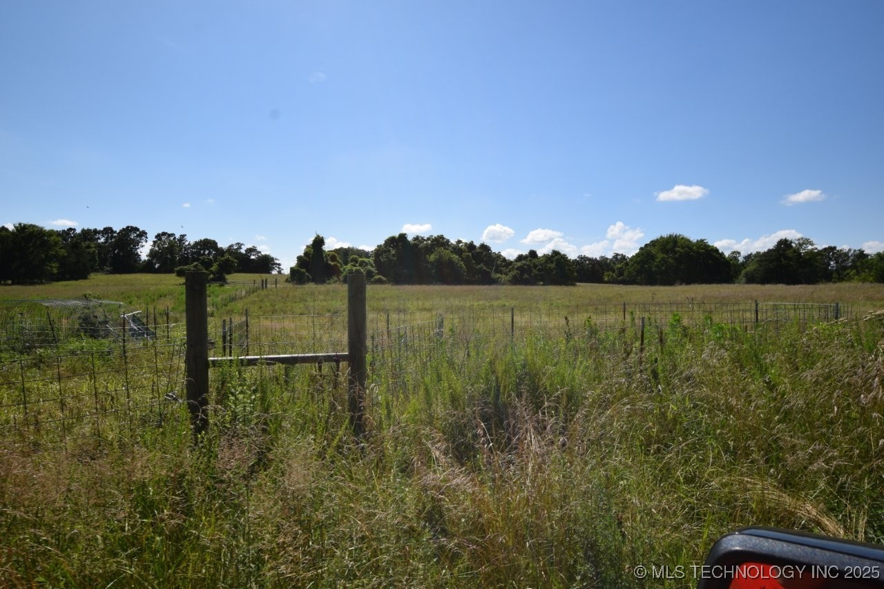 20500 Gem Road Property Photo 8